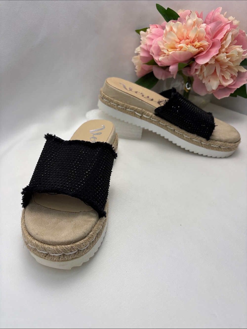 Very G Women’s 6.5 Black Frayed Slide Espadrille Platform Mules #409